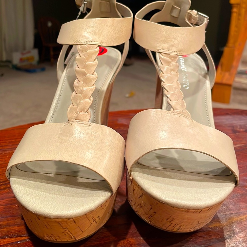 Women’s open toed wedge shoes. Ankle strap.